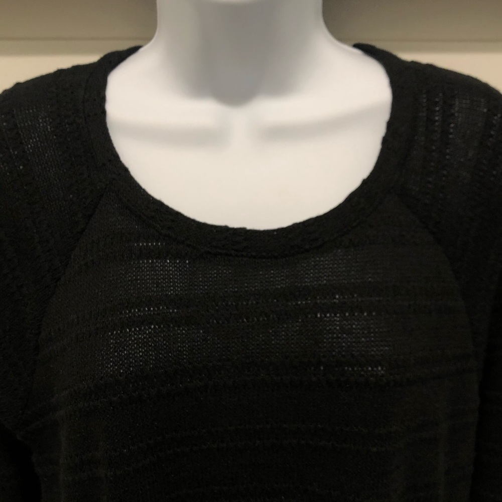 Bobeau long-sleeved Hi-Lo 2-sided top (solid/sheer